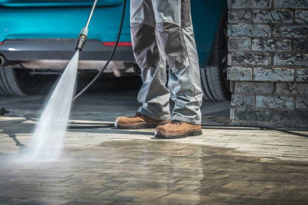Best Post-Construction Pressure Washing  in East Farmingdale, NY